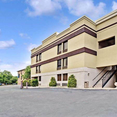 Super 8 Downtown Raleigh Exterior foto