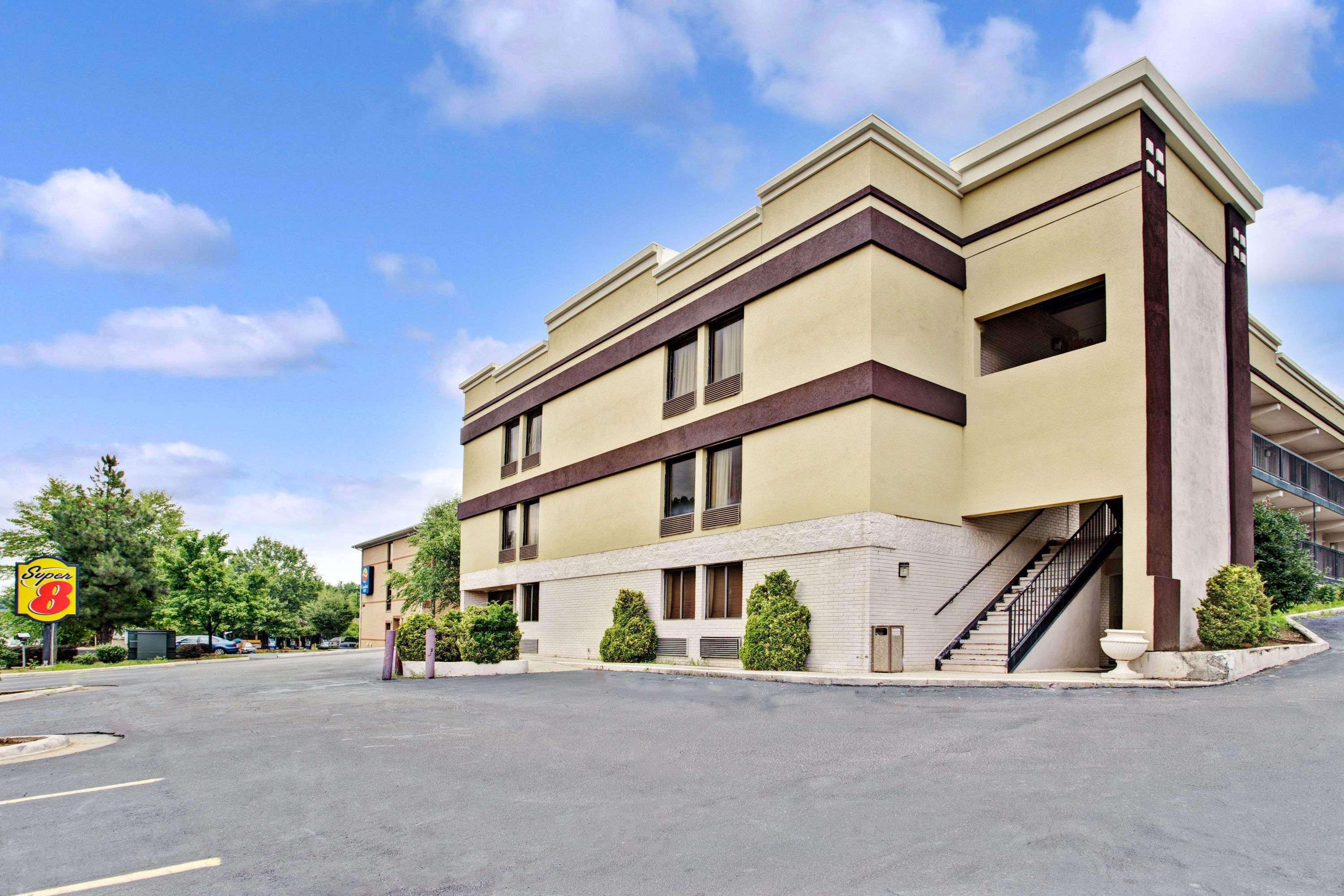 Super 8 Downtown Raleigh Exterior foto