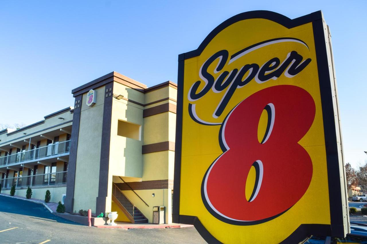 Super 8 Downtown Raleigh Exterior foto